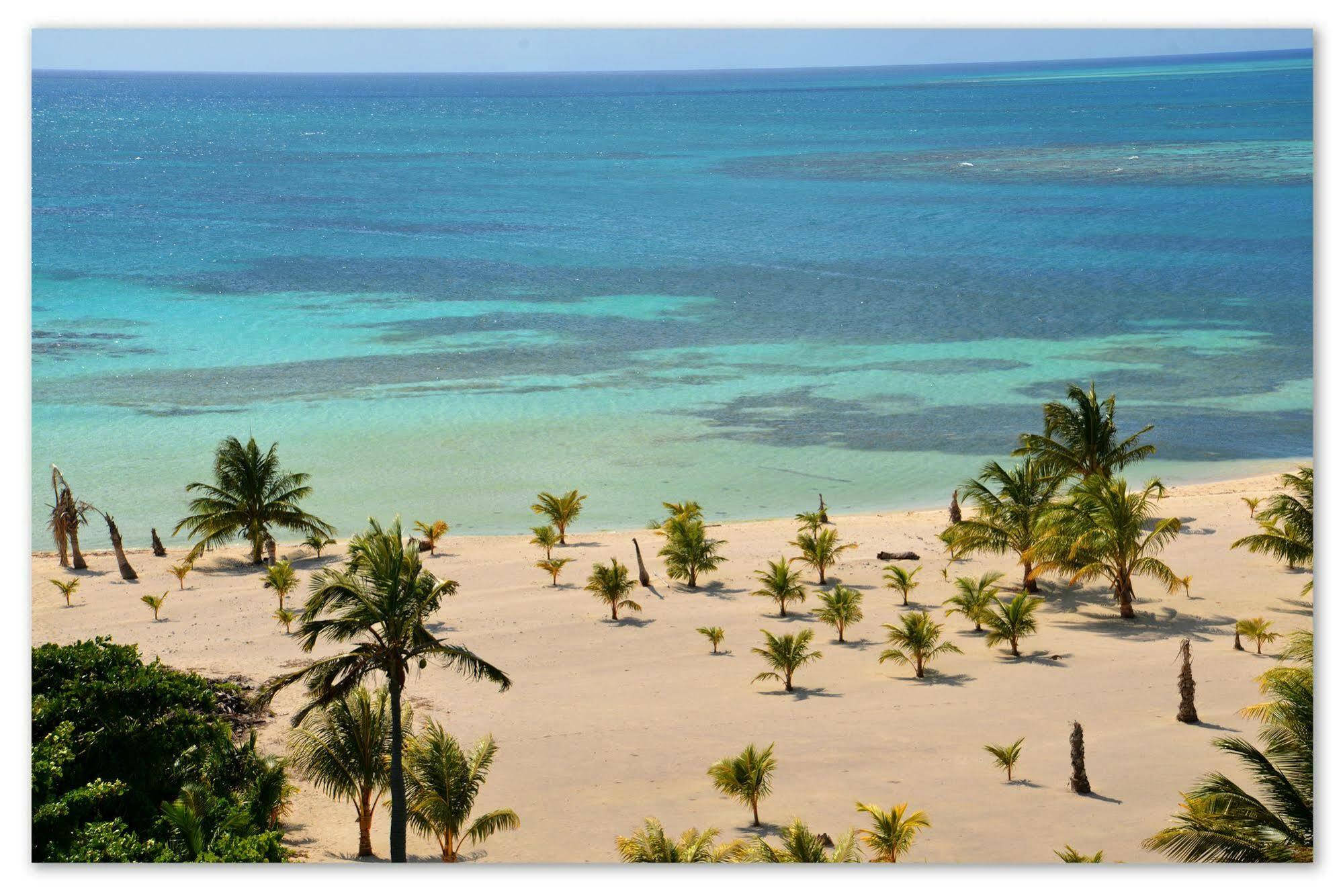 Isla Marisol Resort 外观 照片